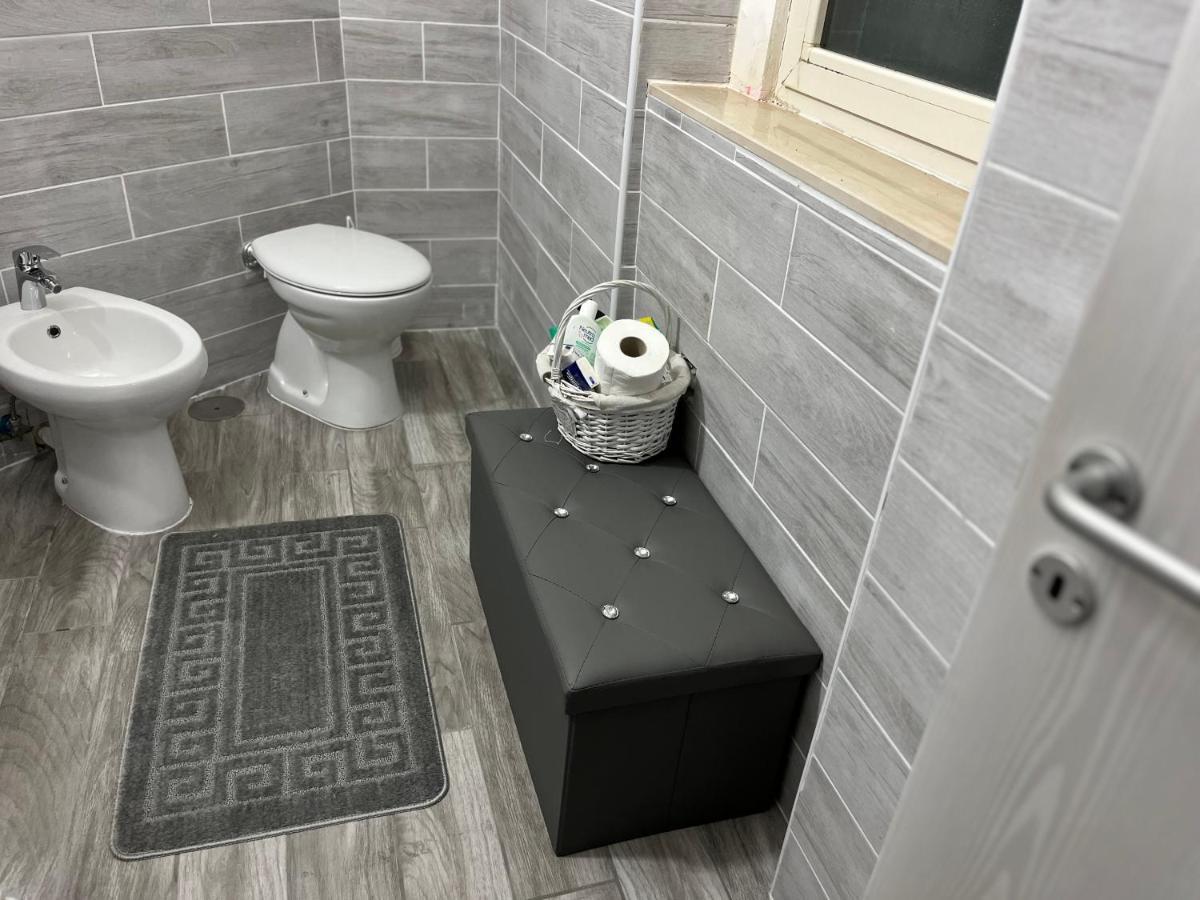 Bryan Home Napoli Eksteriør bilde